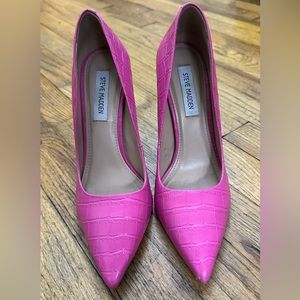 Pink - great condition a Steve Madden pumps 4.5” heels